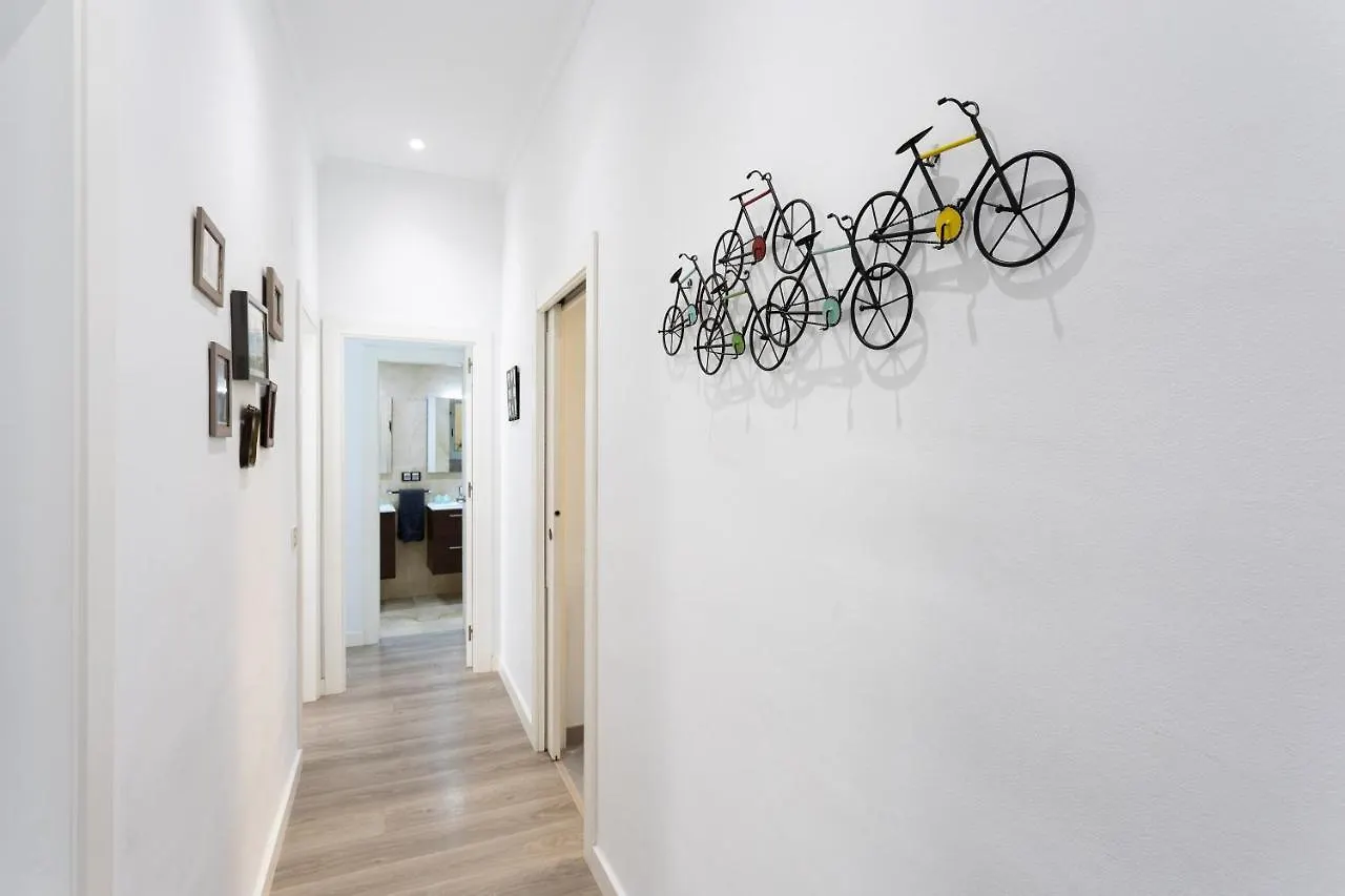Julieta Historical Apartment By Alohamalaga